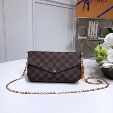 LV Purse